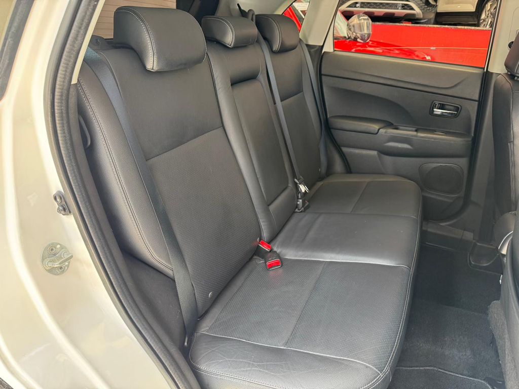 Mitsubishi ASX Branco