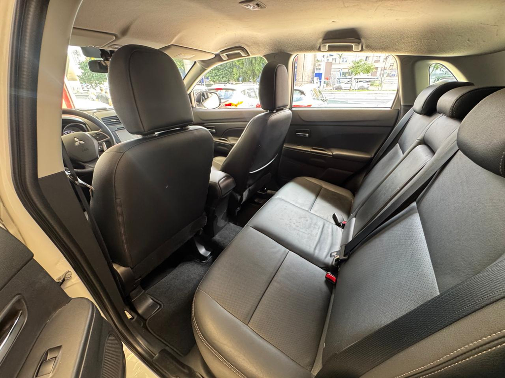 Mitsubishi ASX Branco