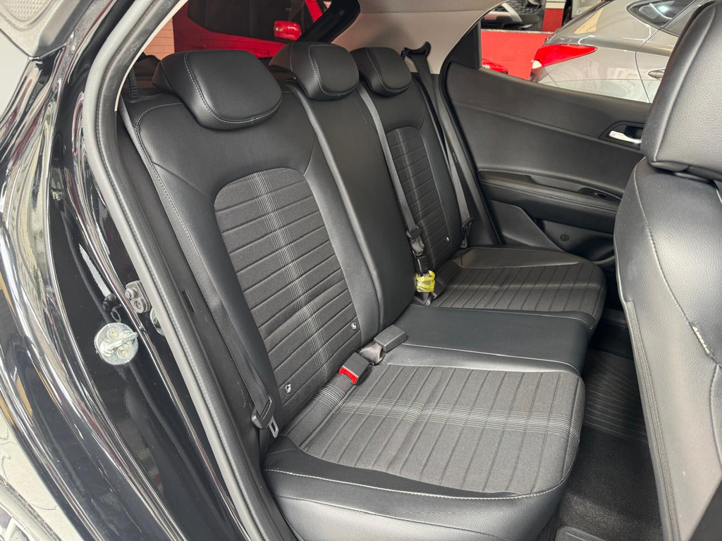 Hyundai HB20 Preto