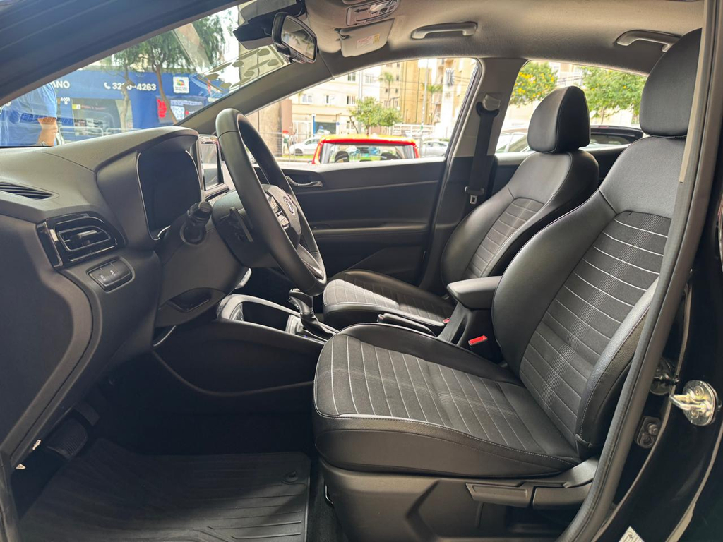 Hyundai HB20 Preto