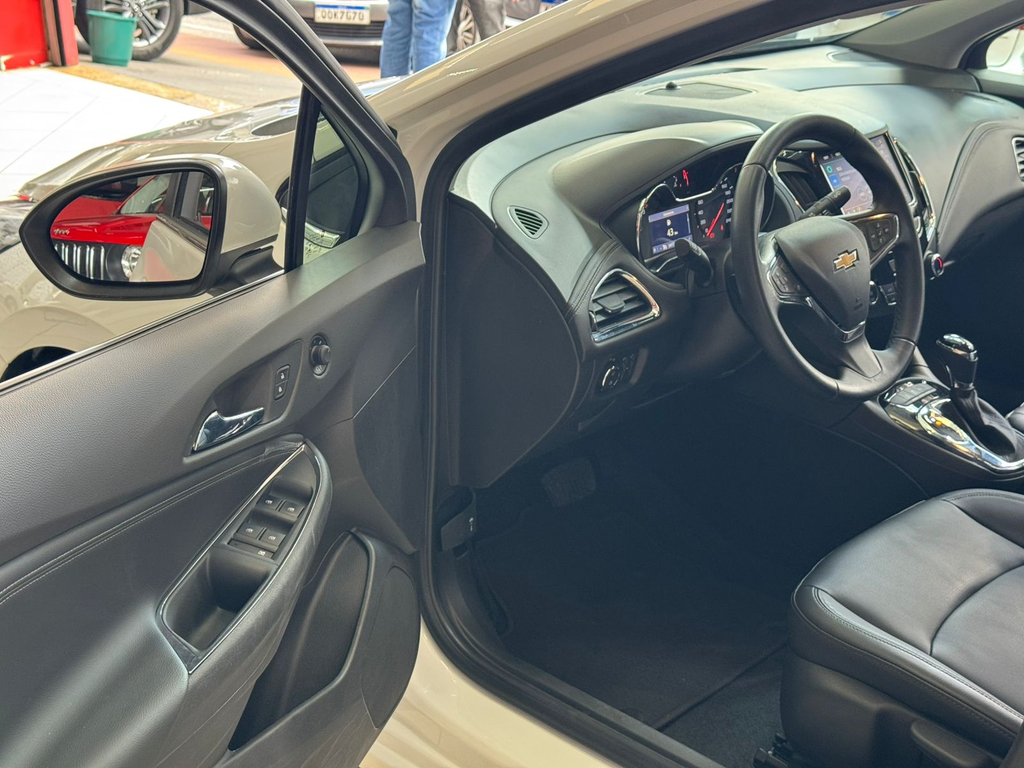 Chevrolet Cruze Sedan Branco