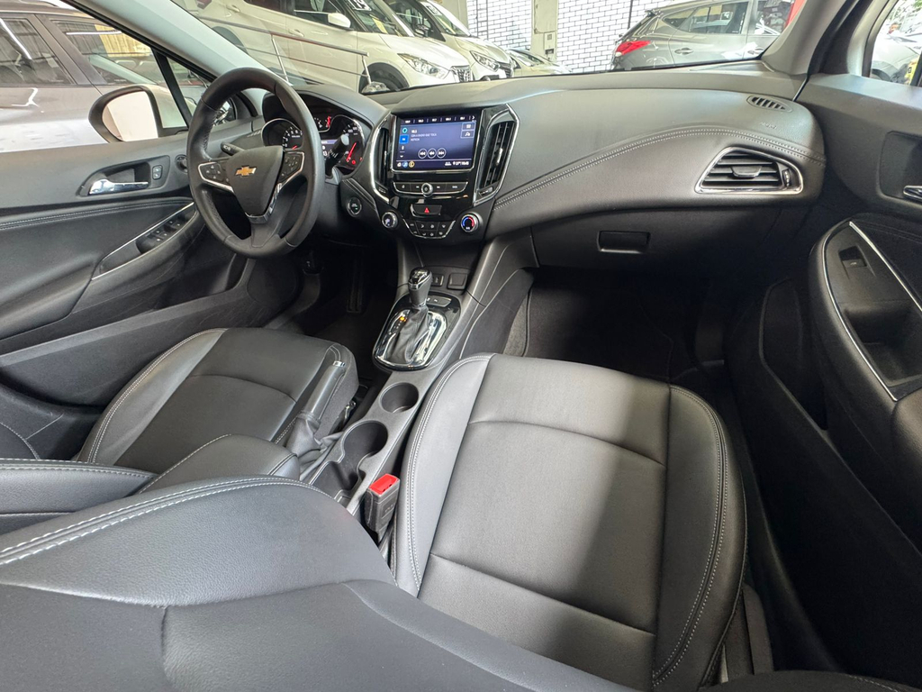Chevrolet Cruze Sedan Branco