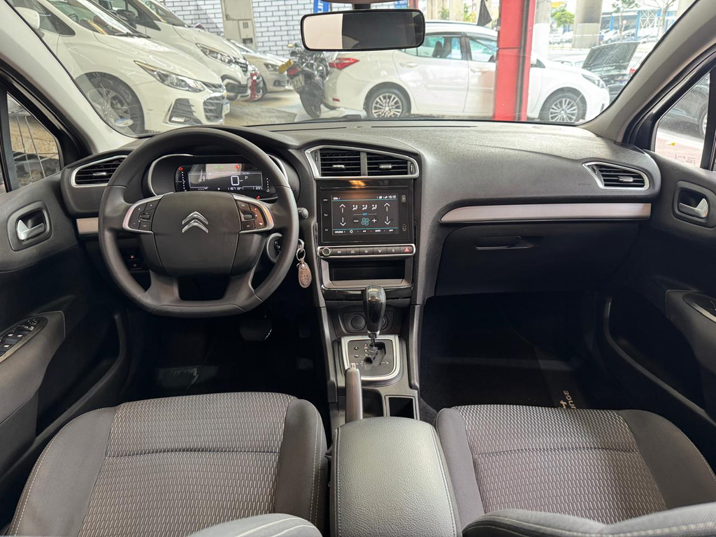 Citroen C4 Lounge Cinza