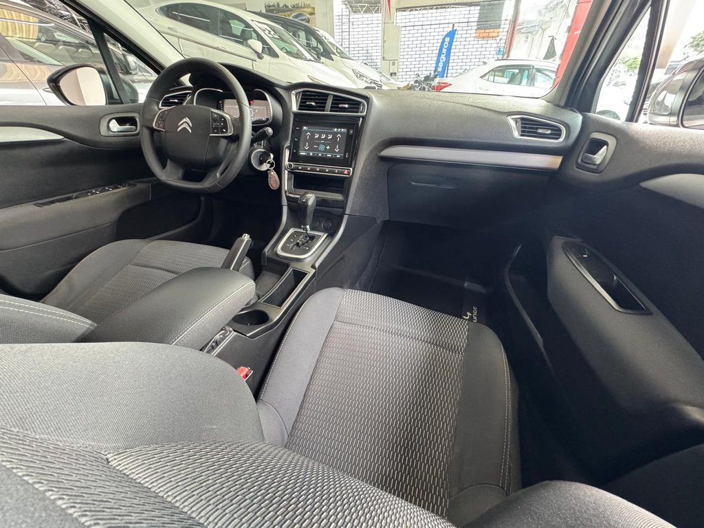 Citroen C4 Lounge Cinza