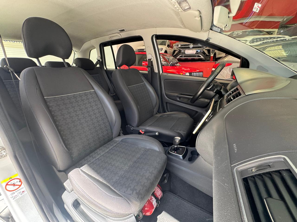 Volkswagen SpaceFox Prata