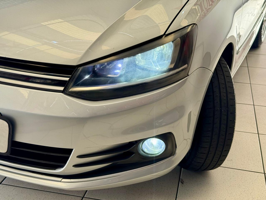Volkswagen SpaceFox Prata
