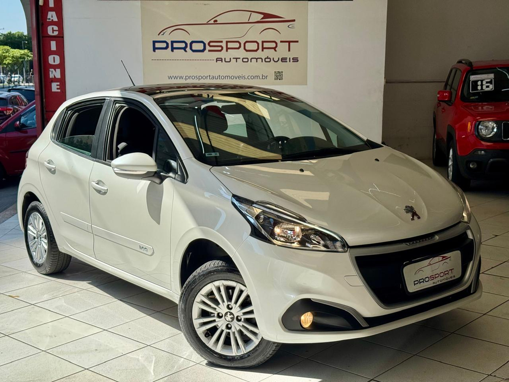 Peugeot 208 Branco