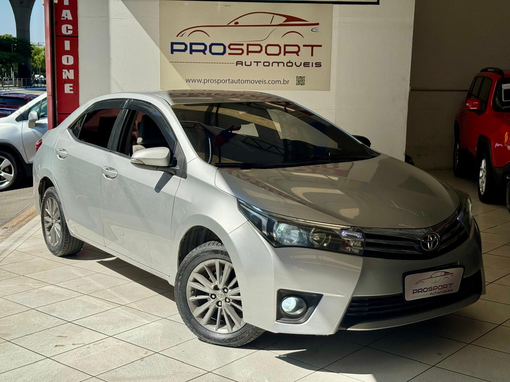 Toyota Corolla Prata