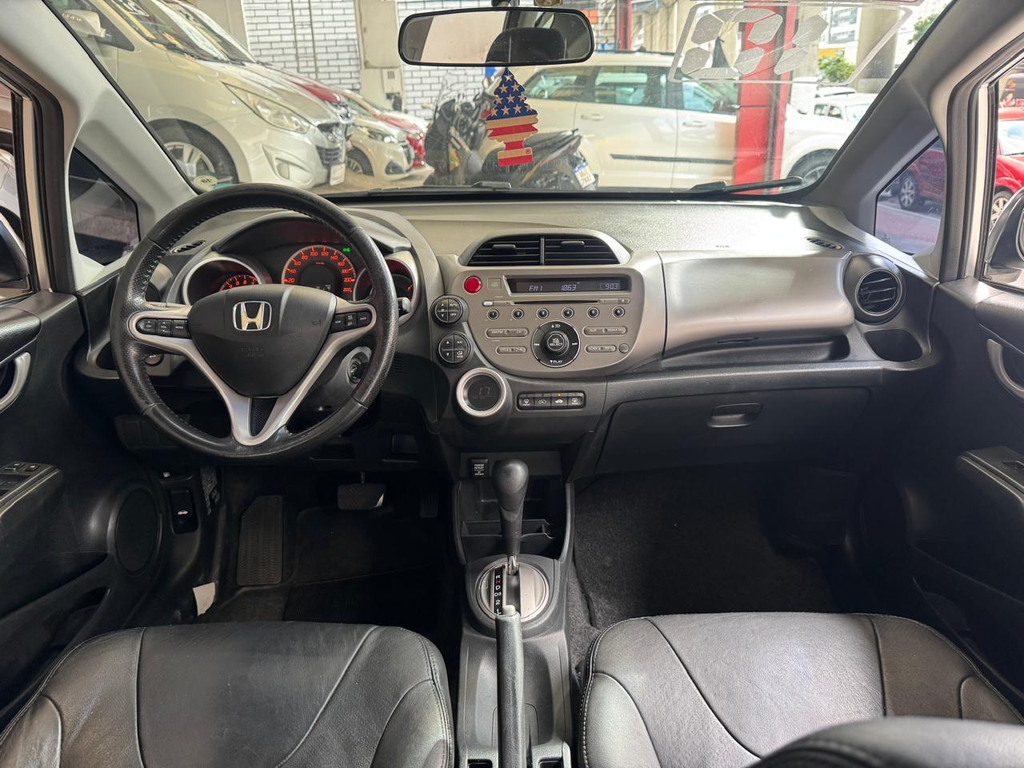 Honda Fit Prata