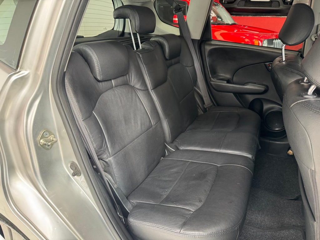 Honda Fit Prata