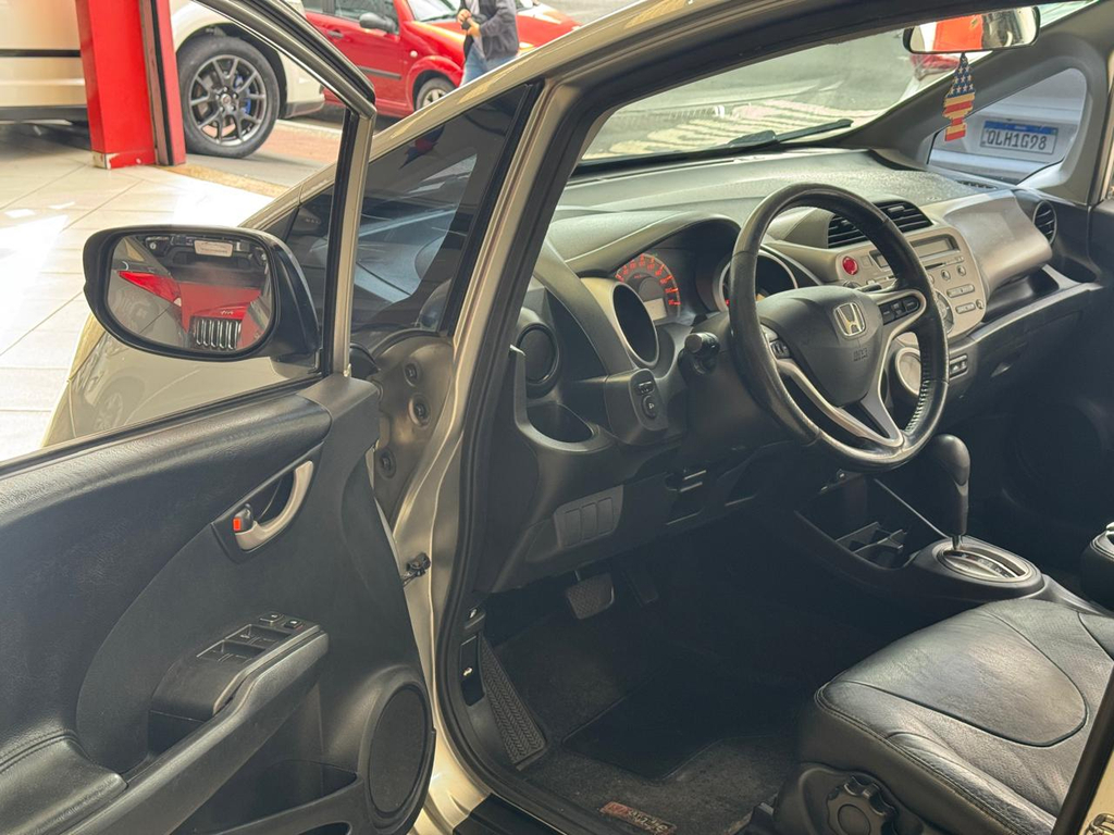 Honda Fit Prata