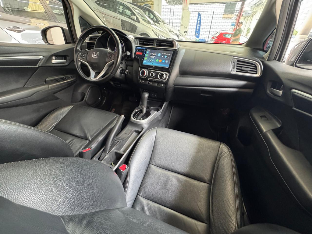 Honda Fit Cinza