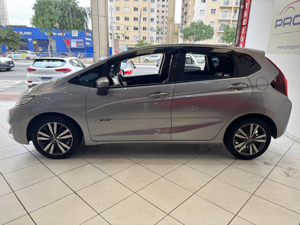 Honda Fit Cinza