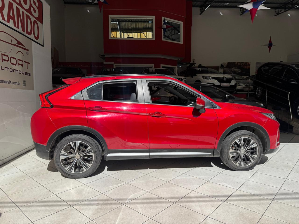 Mitsubishi Eclipse Cross Vermelho