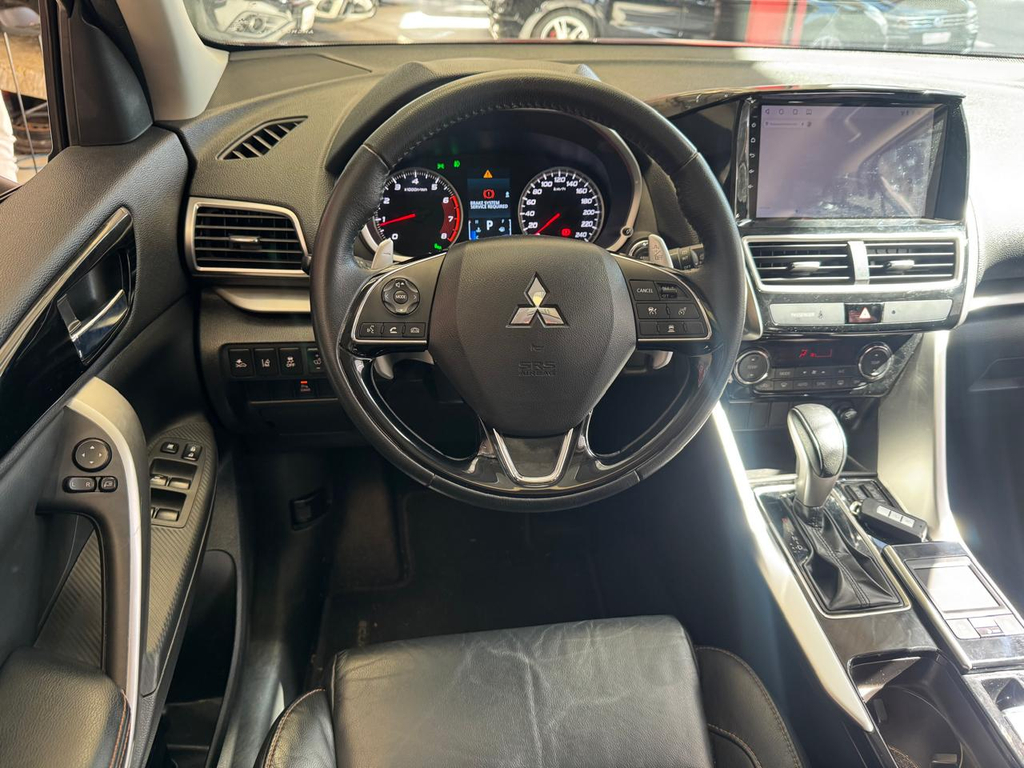 Mitsubishi Eclipse Cross Vermelho