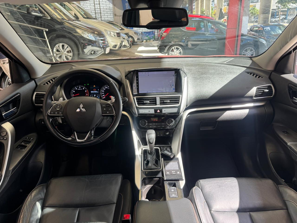 Mitsubishi Eclipse Cross Vermelho