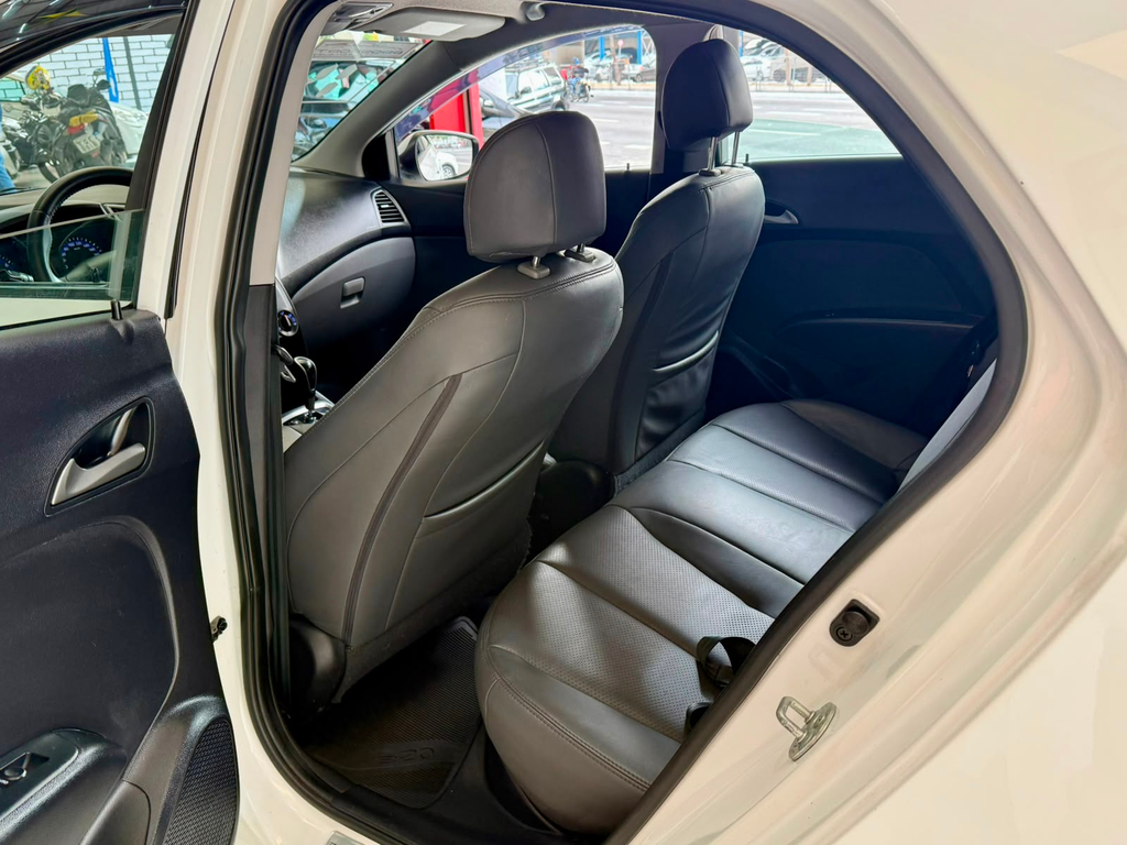 Hyundai HB20X Branco