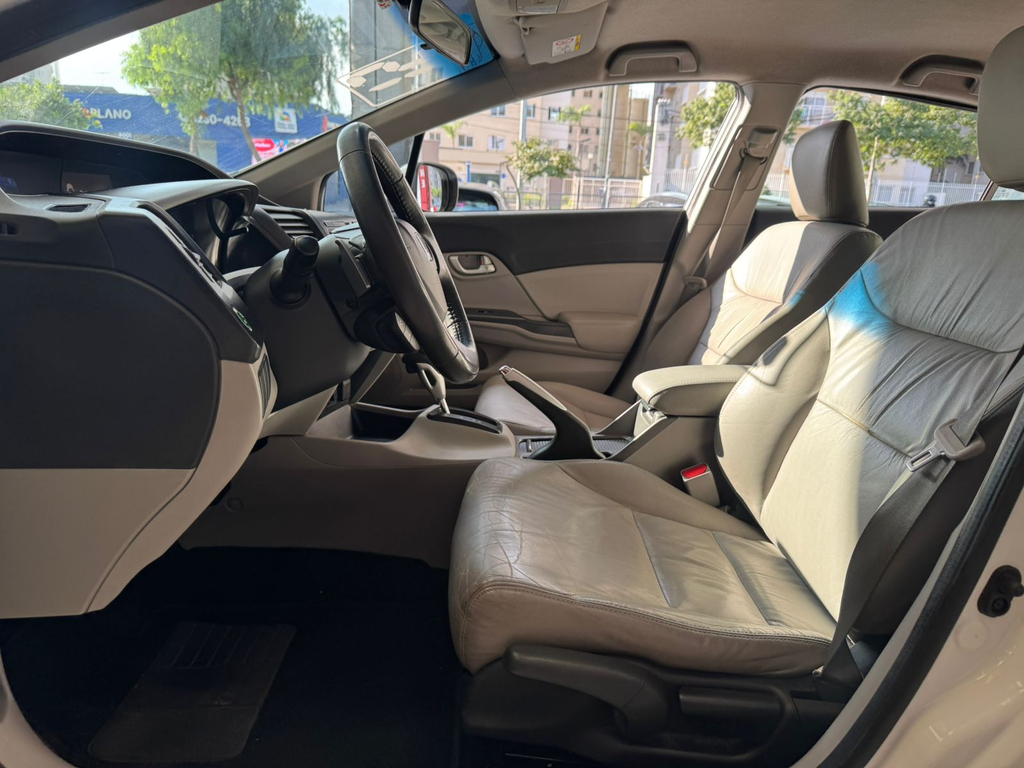 Honda Civic Branco