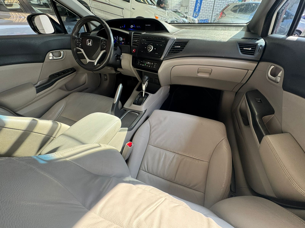 Honda Civic Branco