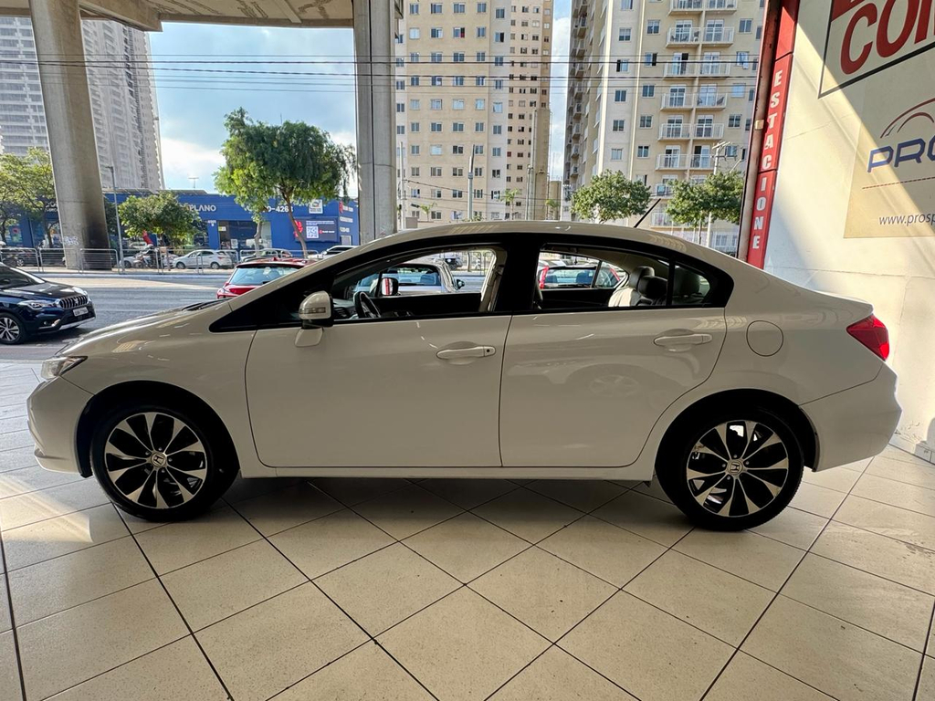 Honda Civic Branco