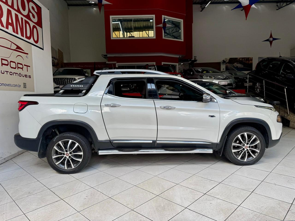 Fiat Toro Branco