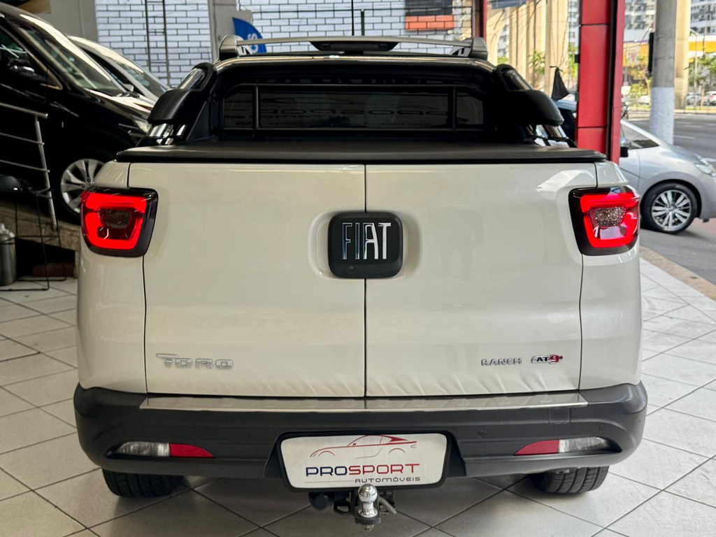 Fiat Toro Branco