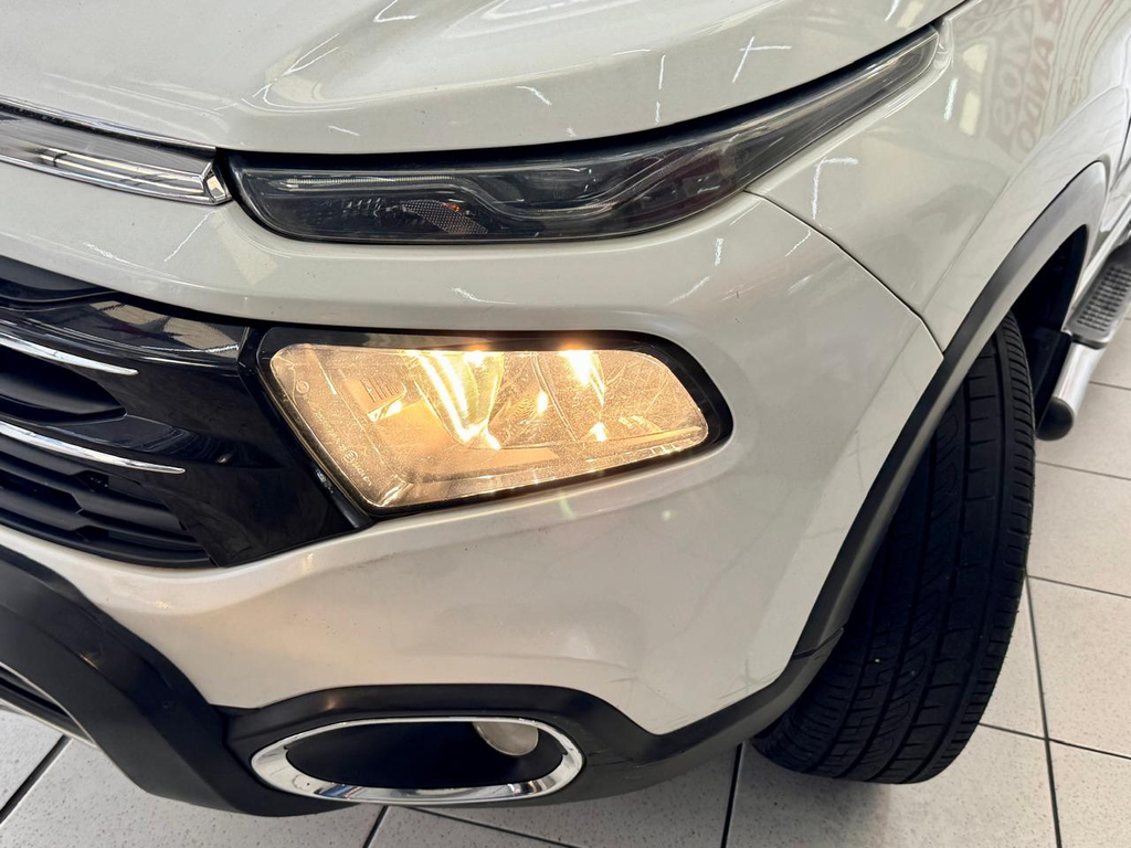 Fiat Toro Branco