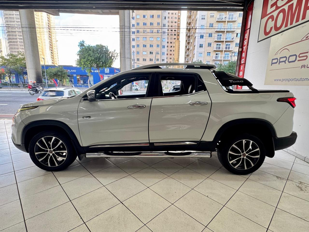 Fiat Toro Branco