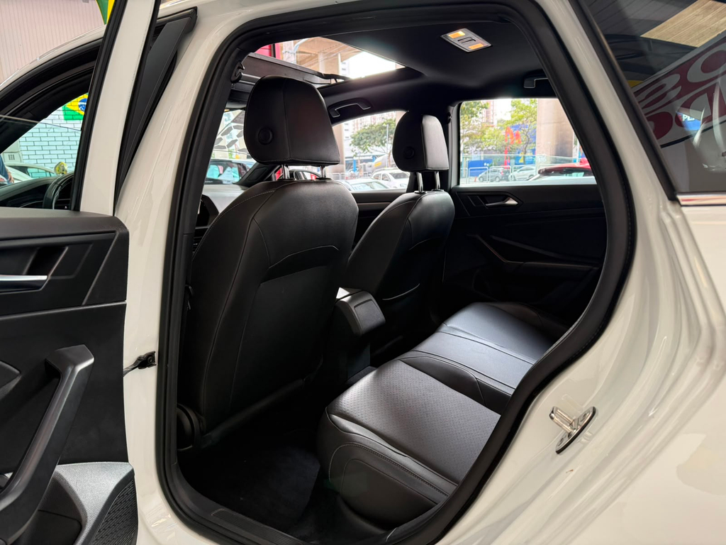 Volkswagen Jetta Branco