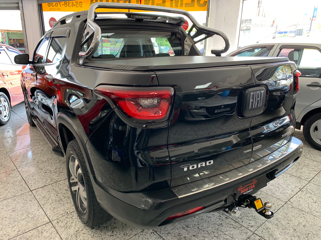 Fiat Toro Preto