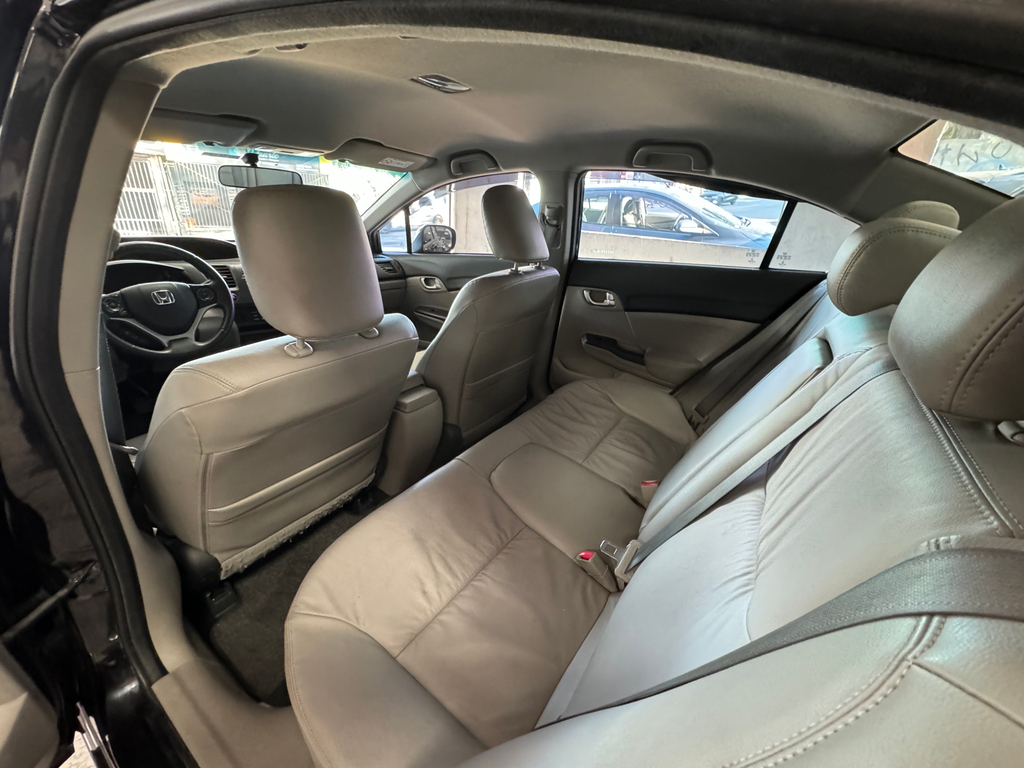 Honda Civic Sedan Preto