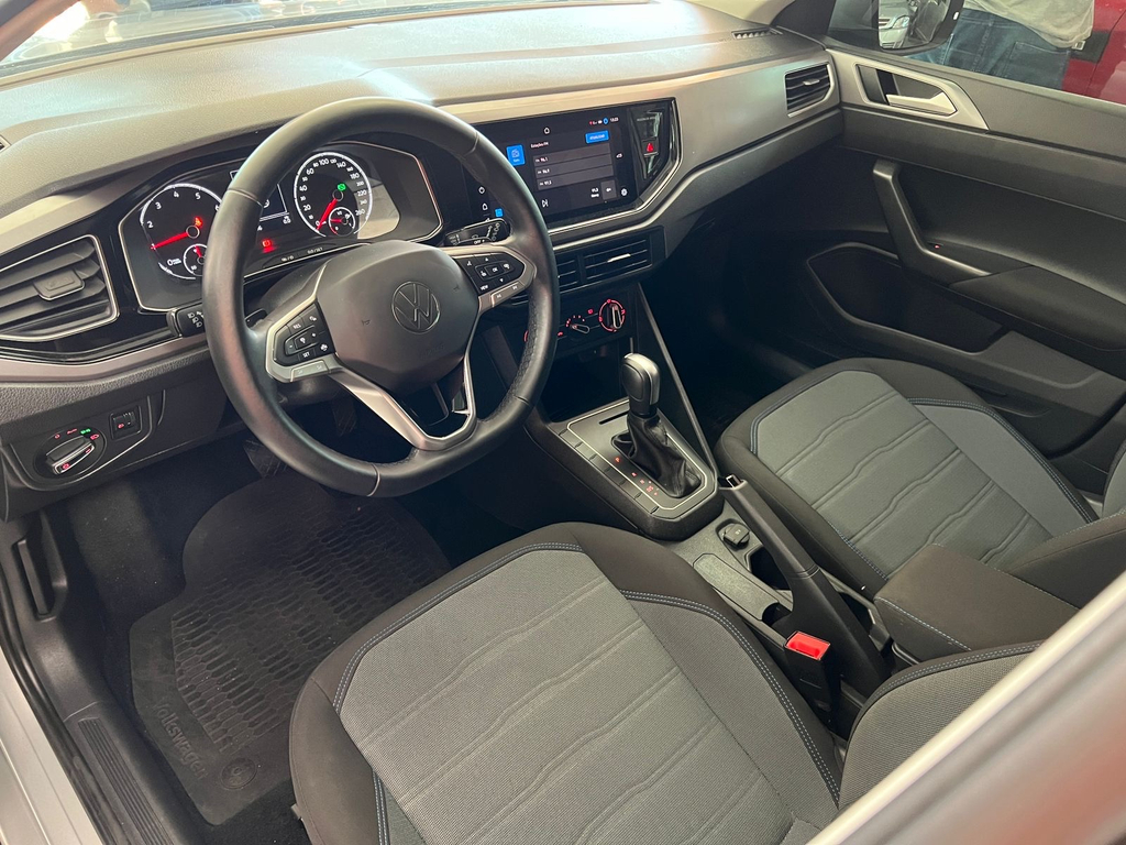Volkswagen Nivus Prata