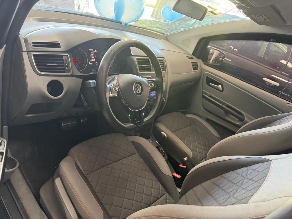 Volkswagen Fox Preto