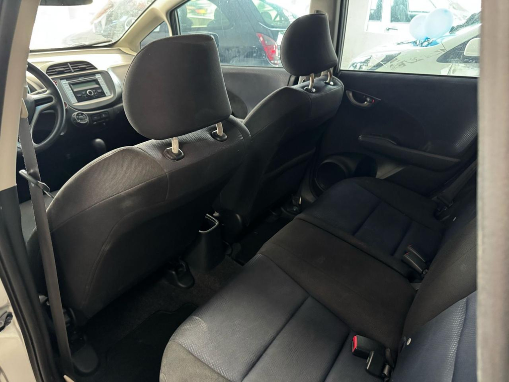 Honda Fit Prata