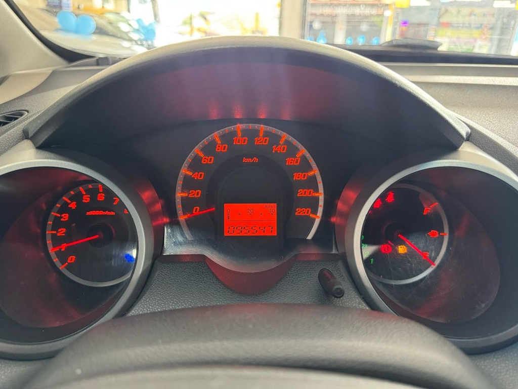 Honda Fit Prata