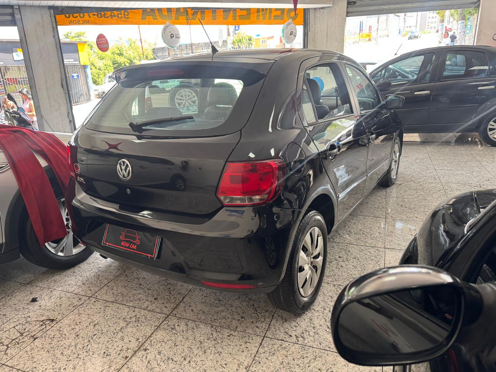 Volkswagen Gol Preto