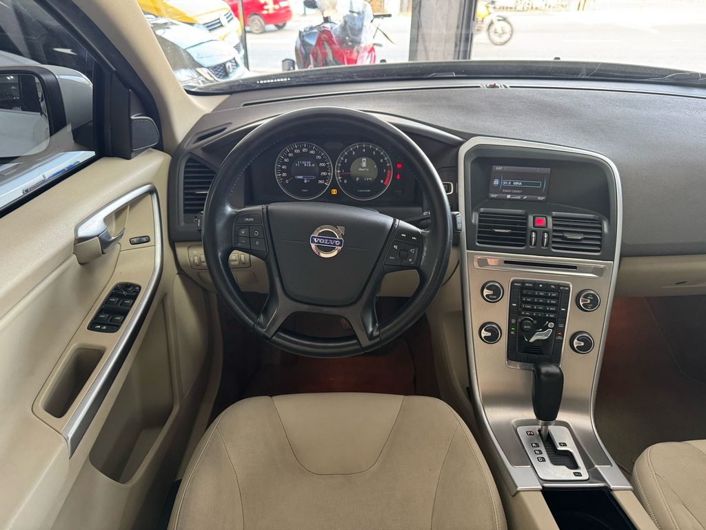 Volvo XC60 Branco
