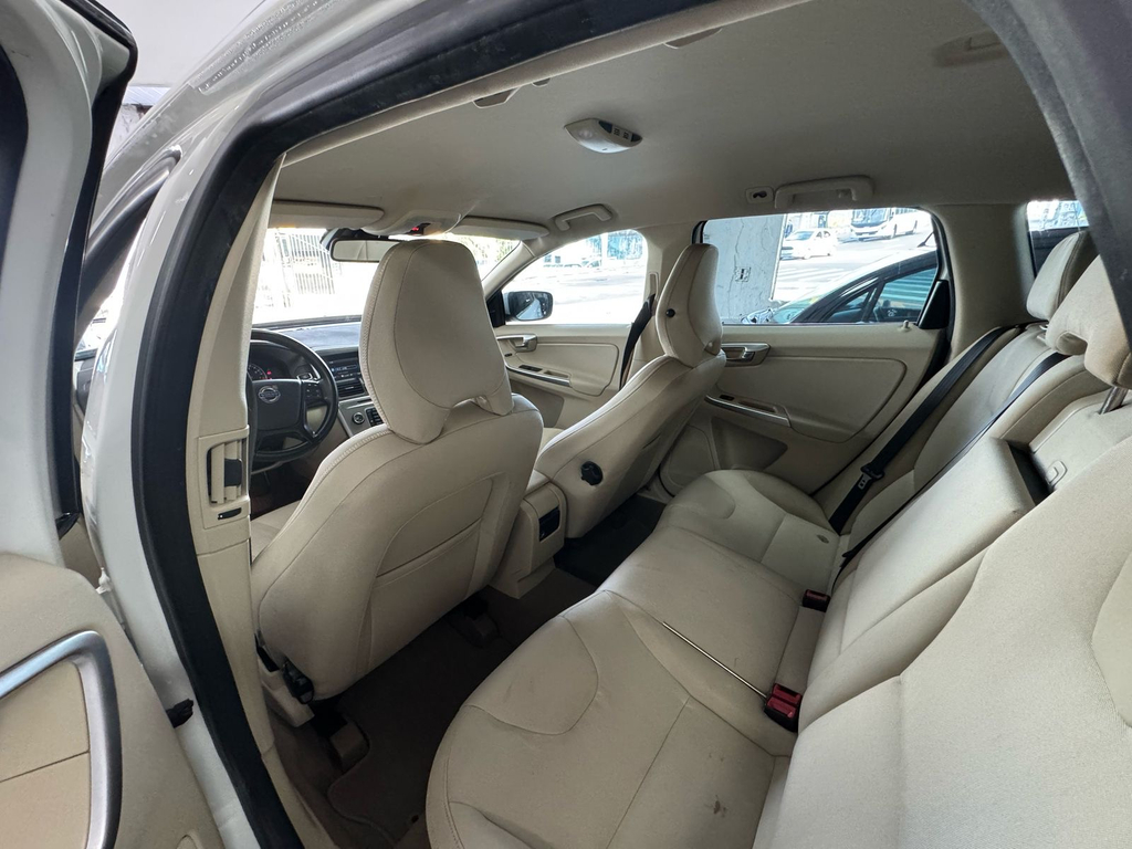 Volvo XC60 Branco