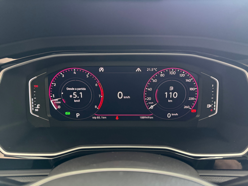 Volkswagen Jetta Preto