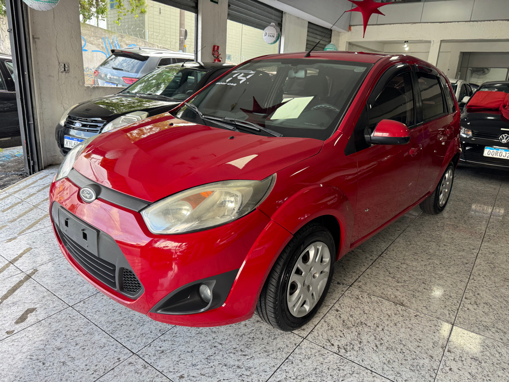 Ford Fiesta Vermelho