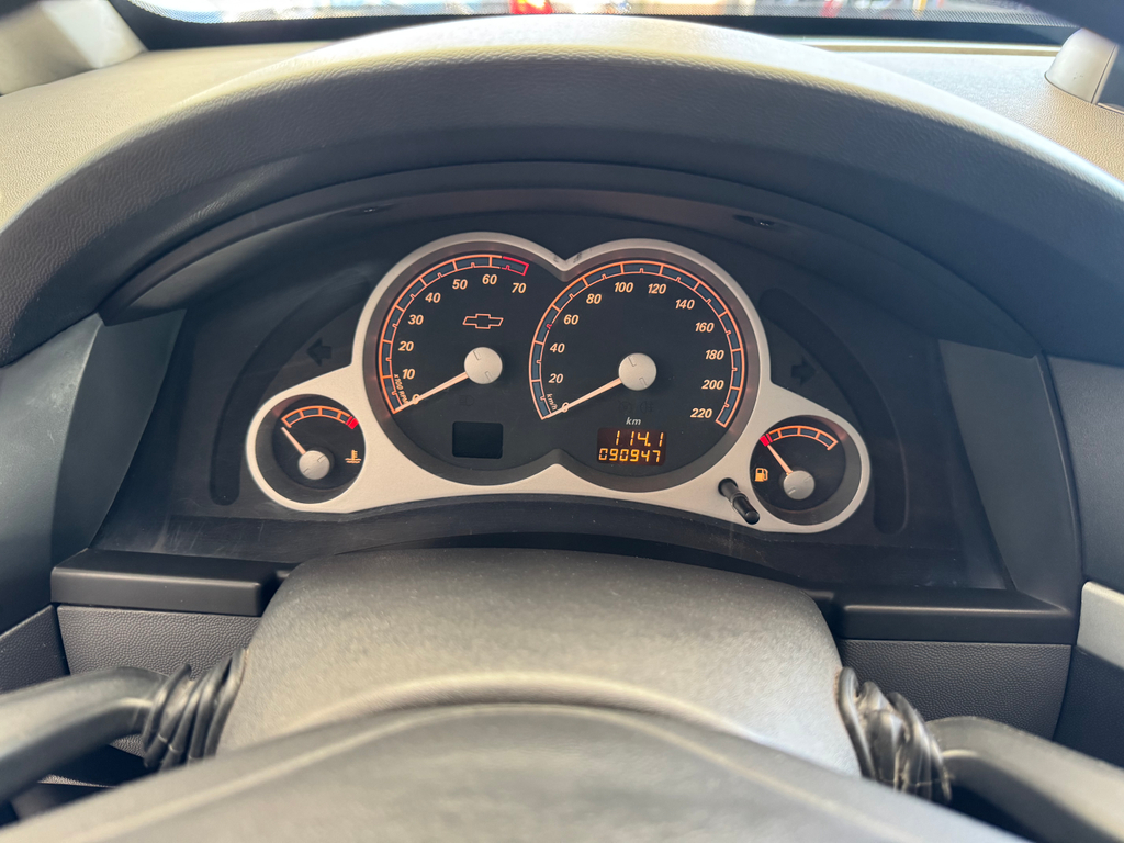 Chevrolet Meriva Cinza