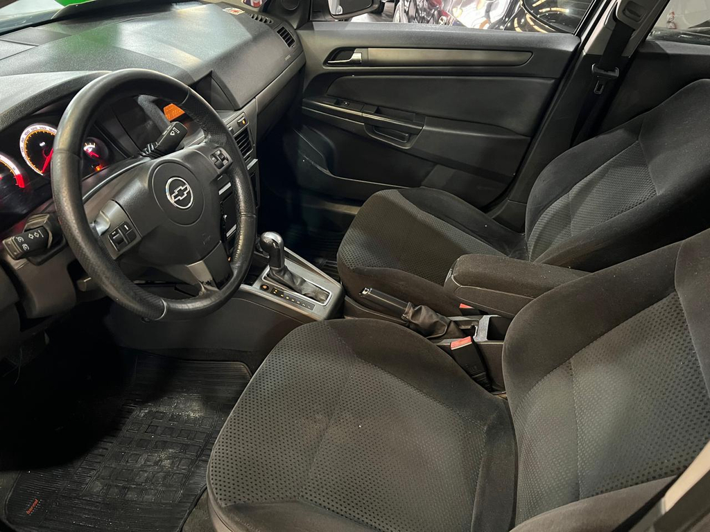 Chevrolet Vectra GT Prata