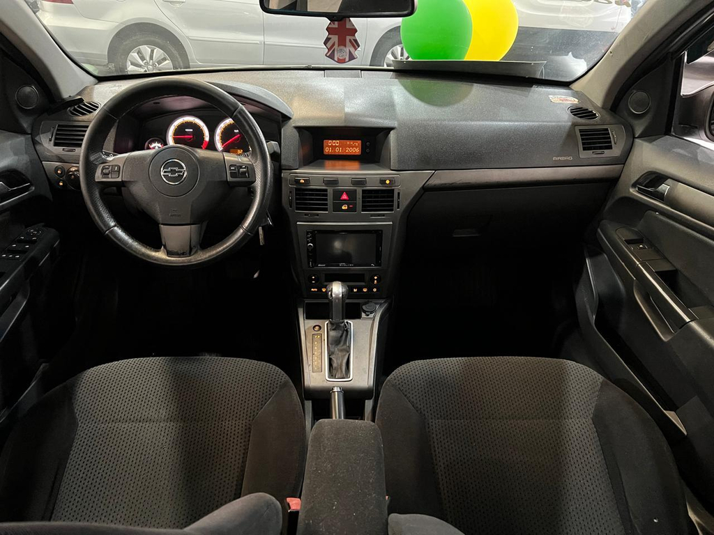 Chevrolet Vectra GT Prata