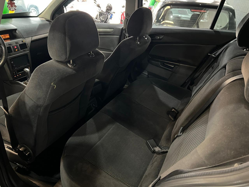 Chevrolet Vectra GT Prata