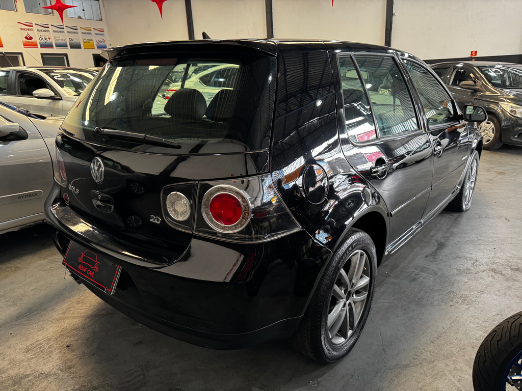 Volkswagen Golf Preto
