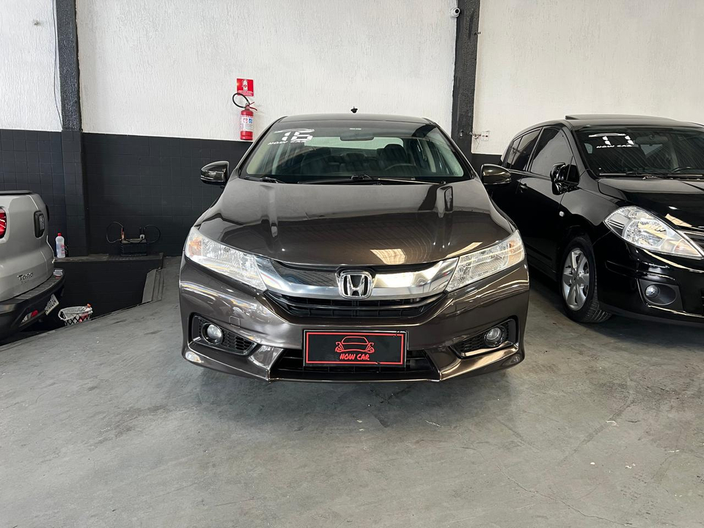 Honda City Marrom