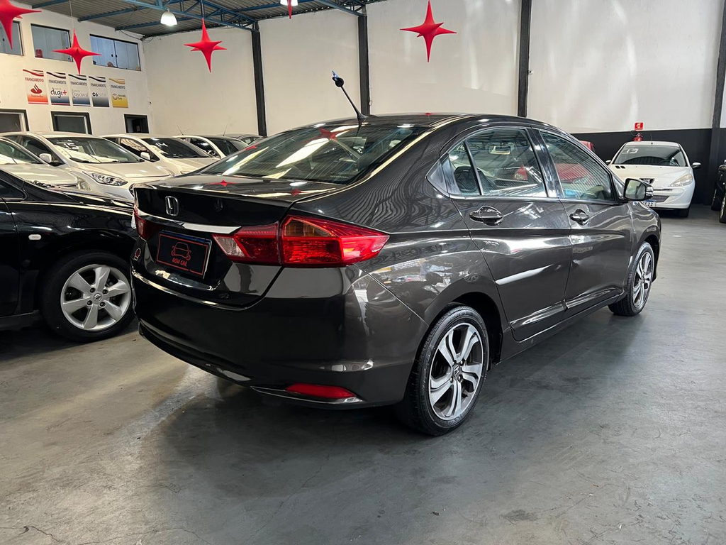 Honda City Marrom