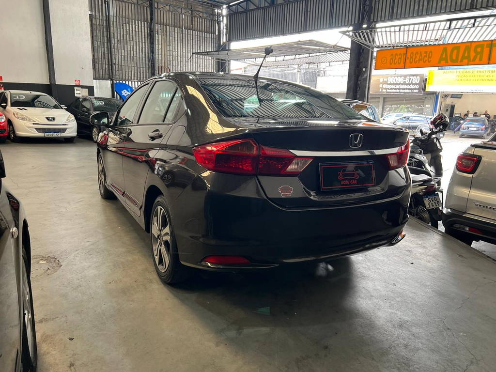 Honda City Marrom