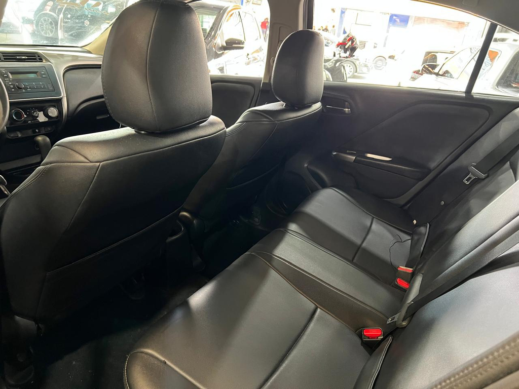 Honda City Marrom
