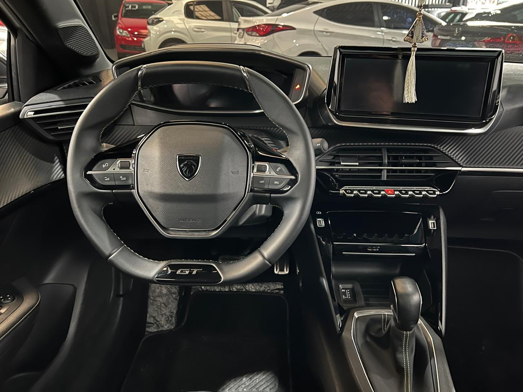 Peugeot 208 Branco